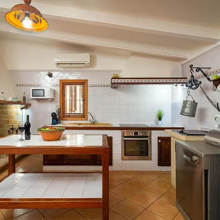Roca Holiday home Costitx (Mallorca)